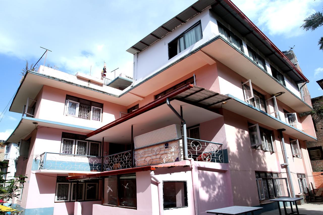 Mitra Garden Inn Kathmandu Luaran gambar